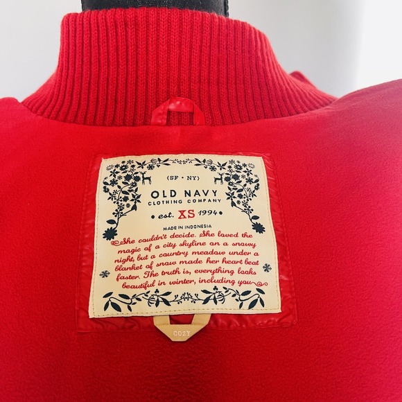 Lightweight Retro Vintage "94 Old Navy Puffer Vest Color Red Cozy zipper Size XS - Picture 2 of 7